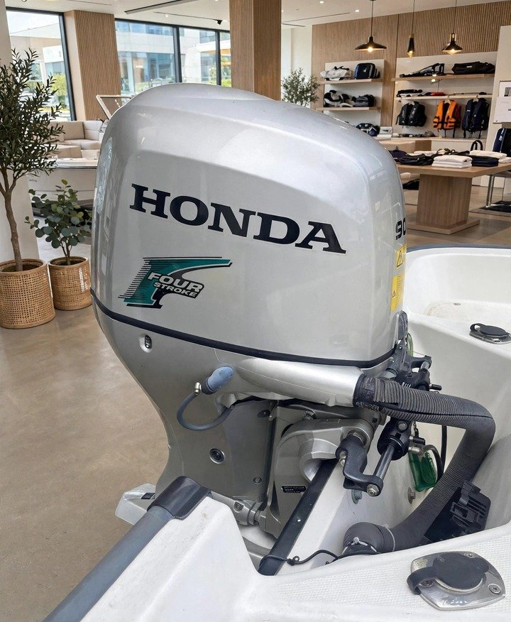 Used Honda 90HP VTEC four-stroke outboard motor, actual photos