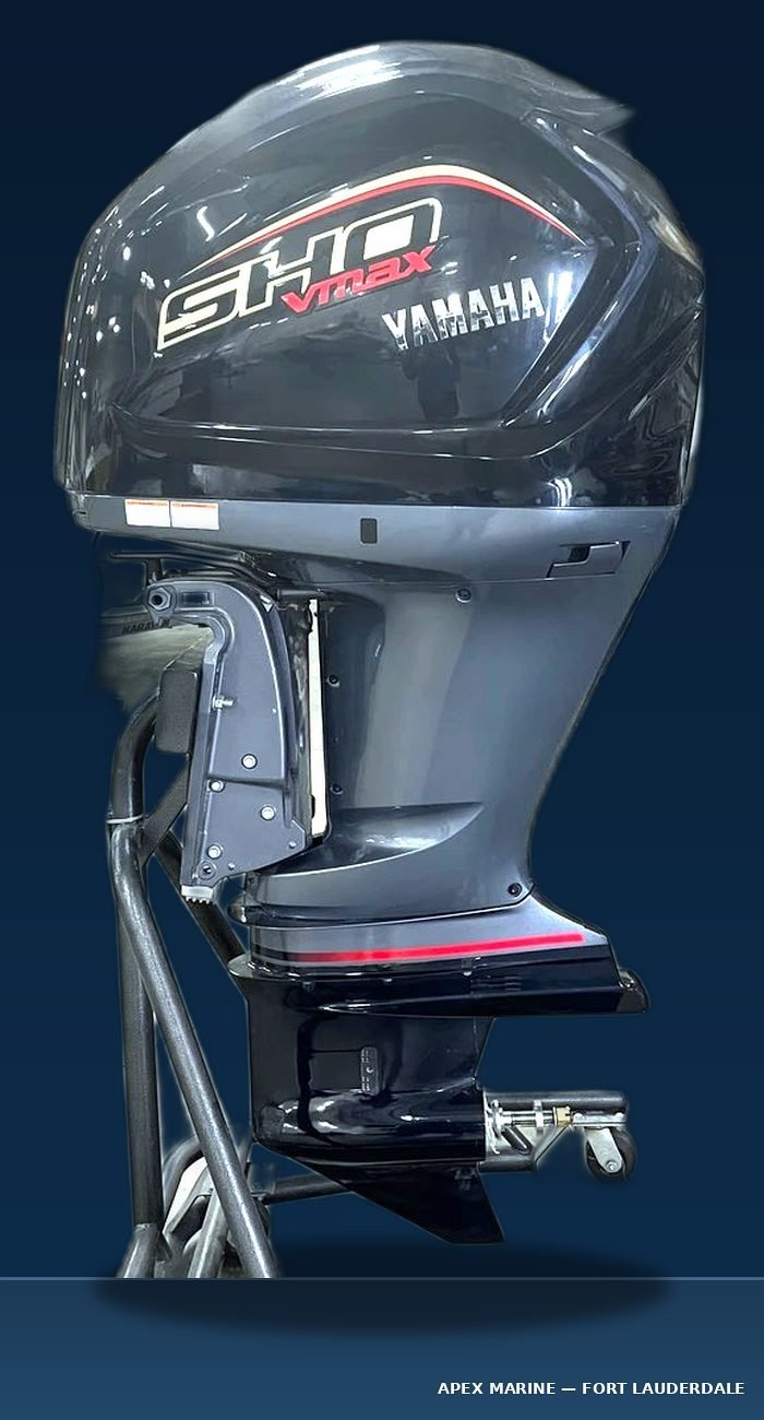 New Yamaha VF200 LA V MAX SHO 200 HP Outboard Motor — photo 1