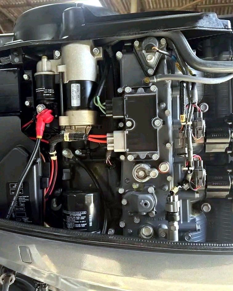 Used 2008 Yamaha F150 150 HP Outboard — 100 Hours, Mainly Freshwater — photo 5