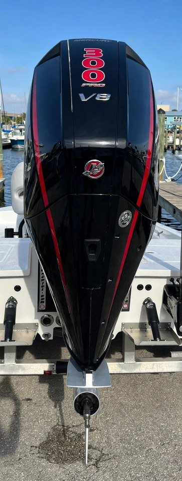 Used 2023 Mercury 300 L Pro XS V8 outboard motor, actual photos — view 3