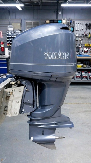 2007 Yamaha F250TXR 250HP four-stroke outboard motor, actual photos